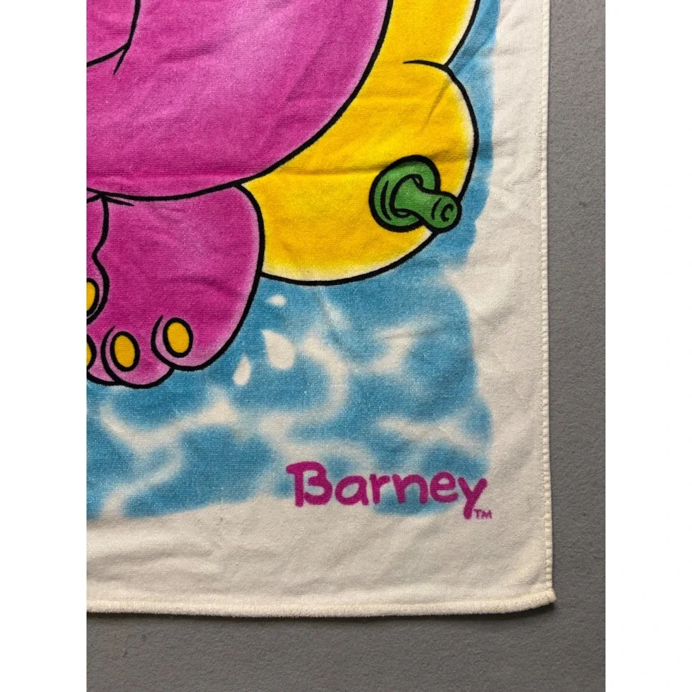 Barney Beach Towel Kids Unisex 52x27 Multi 1999 Vintage Pool Float Graphic